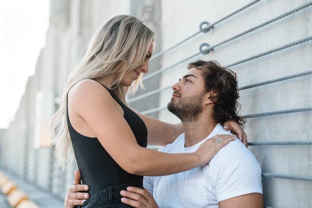 Phasen einer Beziehung im ersten Jahr – was Paare wirklich erleben