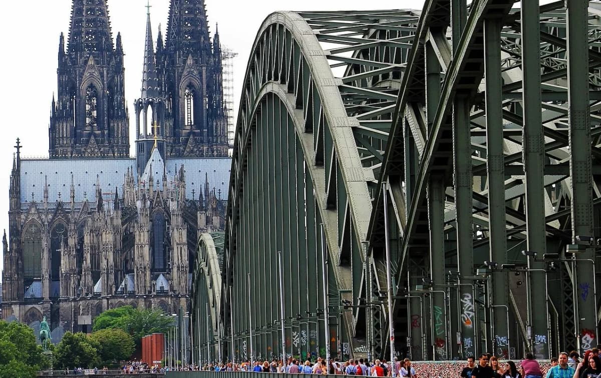 Ein Perfektes erstes Date in Köln: Die besten Orte und Ideen