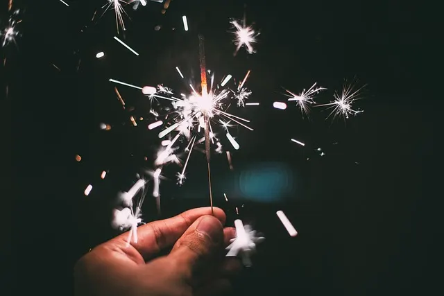 ENFP (Aktivist) in der Liebe: Wenn Routine Zweifel weckt