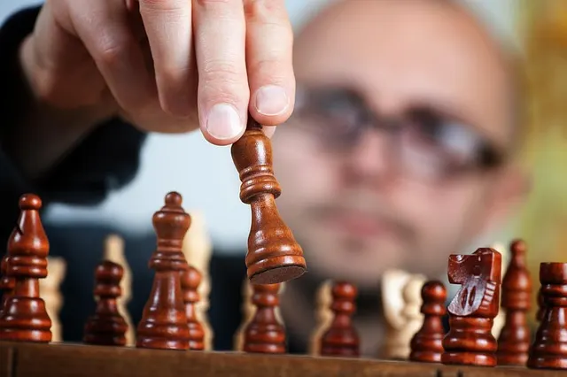 ENTP (Herausforderer): Wenn Widerspruch zur Gewohnheit wird