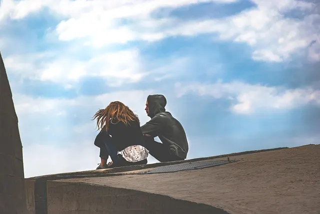 Mit einer Dating App sicher zu einer neuen Beziehung gelangen