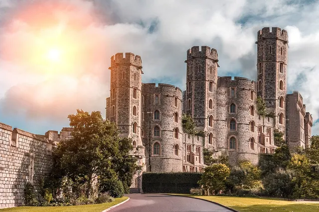 Partnersuche Karlsruhe: Dating-Guide für die Fächerstadt