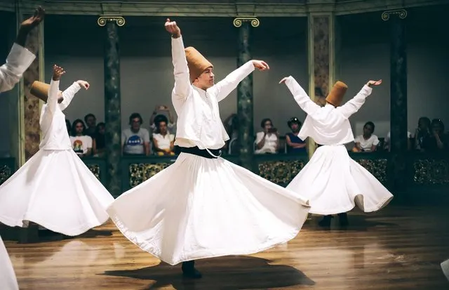 Rumi Zitate: echte Verse und 7 falsche Zuschreibungen